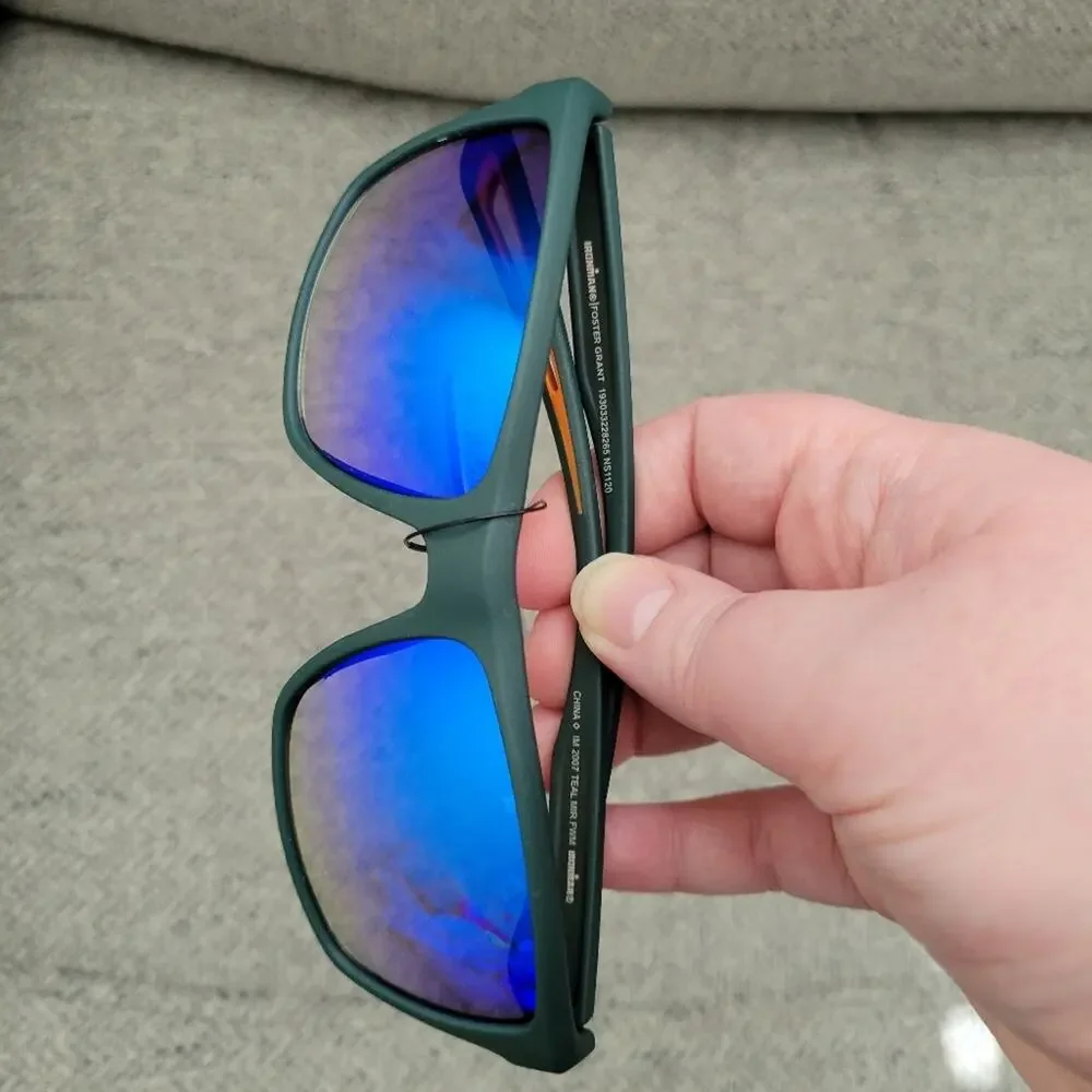 Foster Grant Iron Man Men's Active sunglasses